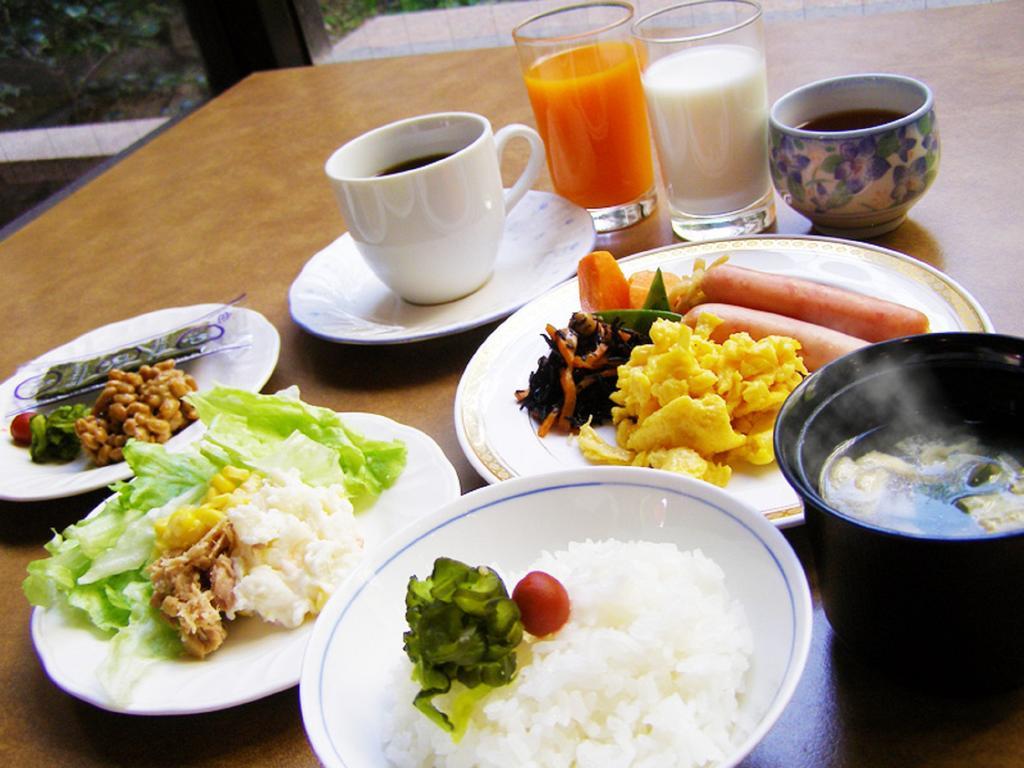 Hotel Tsubame Hills المظهر الخارجي الصورة